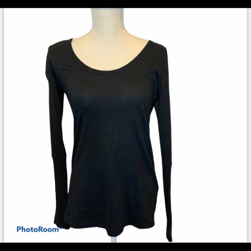 New! ‎ Alternative top